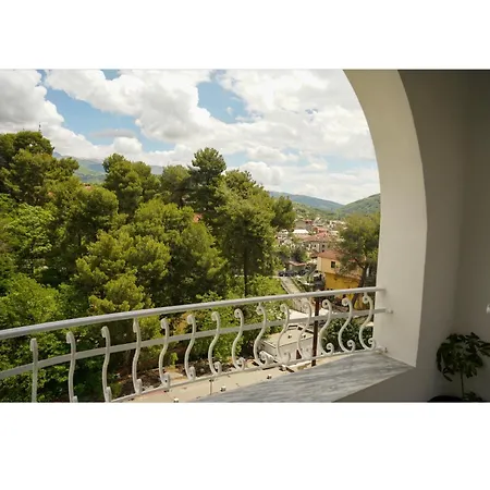 Olis View Apartmán *